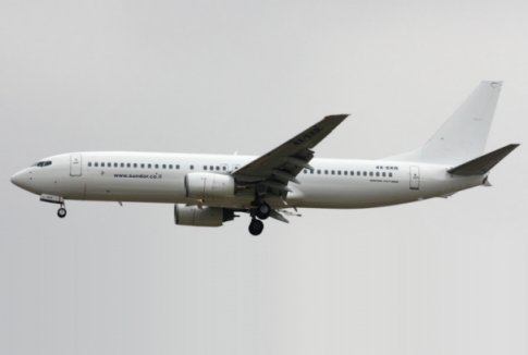 Retour cause vibrations moteur d'un avion de El Al