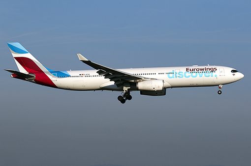 Retour cause problème moteur d'un avion de Discover Airlines