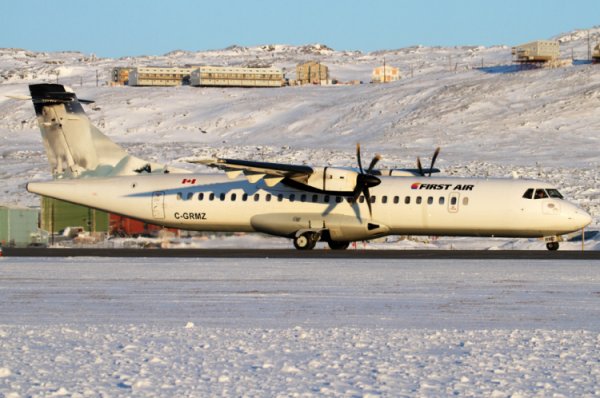 Problèmes électriques sur un avion de First Air