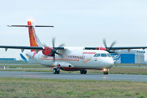 Urgence cause problème moteur d'un avion de Air India