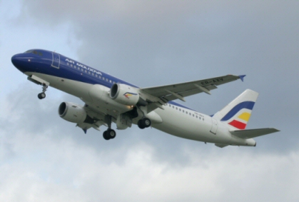 Urgence cause pneu dégonflé d'un avion de Air Moldova