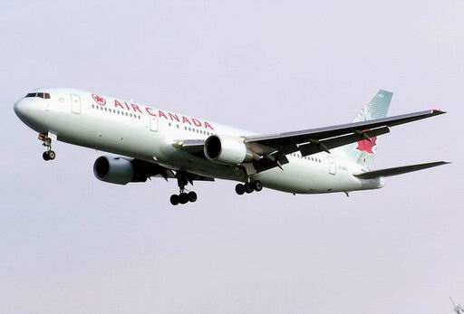 Retour cause pressurisation d'un avion de Air Canada