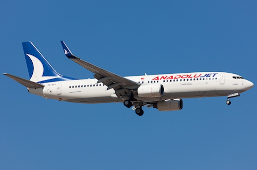 L'enfant pique sa crise, l'avion de SunExpress reste au sol