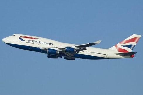 Urgence cause hydraulique d'un avion de British Airways