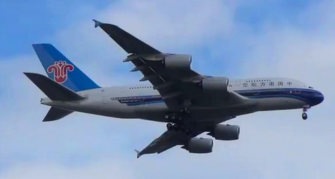 Arrêt-décollage cause technique d'un avion de China Southern