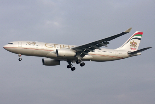 Problèmes hydrauliques au poser sur un avion de Etihad