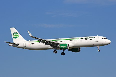 Retour feu de batterie de portable d'un avion de Germania
