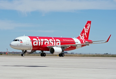 Retour cause ingestion aviaire d'un avion de AirAsia India