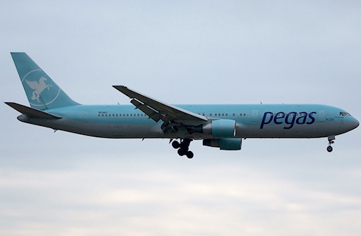 Problèmes démarrage moteur sur un avion de Ikar Airlines