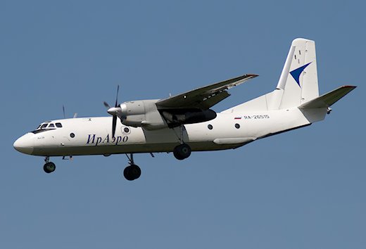 Un avion de IrAero casse son train lors d'un atterrissage violent