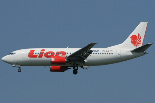 Deux avions de Lion Air se heurtent de l'aile au roulage