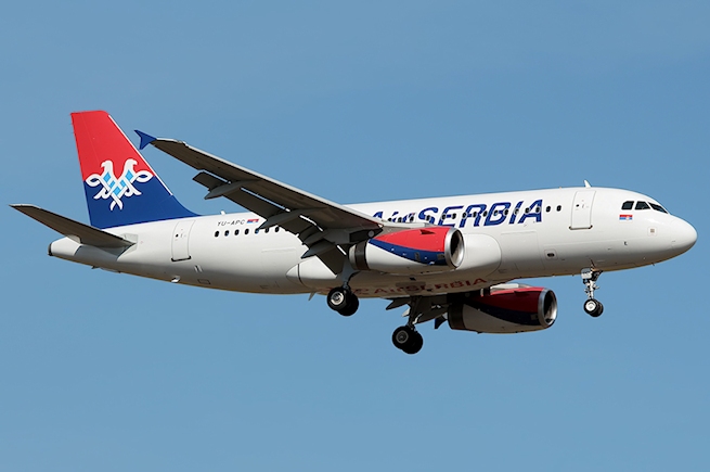 Déroutement cause fumée au cockpit d'un avion de Air Serbia