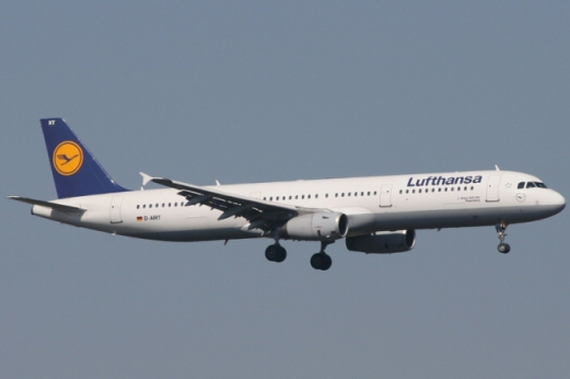 Retour cause fumée dans le cockpit d'un avion de Lufthansa