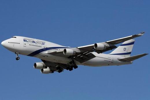 Un avion de El Al escorté par des avions de chasse suisses