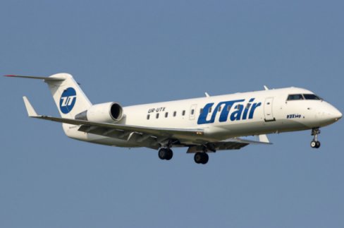Retour cause pare-brise fêlé d'un avion de UTAir