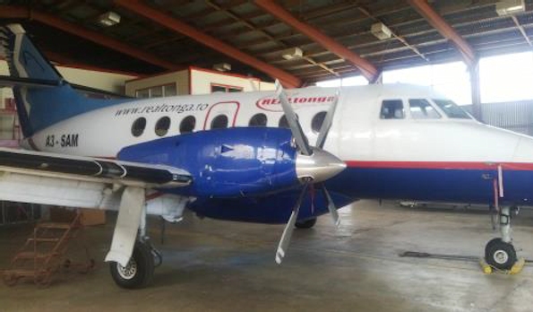 Panne moteur et urgence sur un avion de Real Tonga
