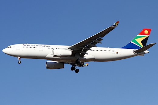 Un avion de South African abimé par un véhicule de piste
