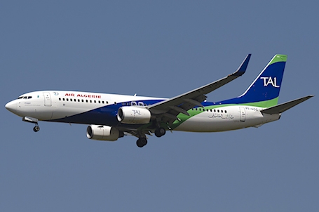 Affaissement de piste sous un avion de Tassili Airlines