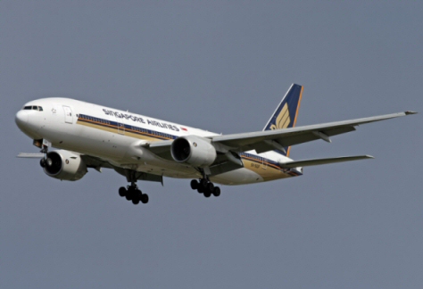 Deux stewards agressés dans un avion de Singapore Airlines