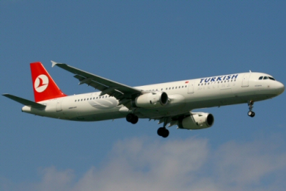 Interruption de décollage d'un avion de Turkish Airlines