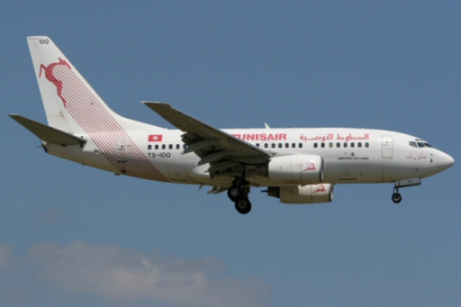 Arrêt-décollage cause moteur d'un avion de Tunisair
