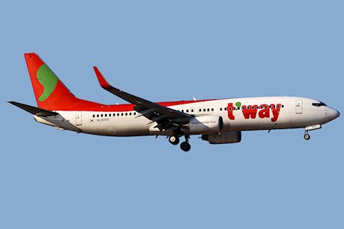 Un avion de T'way heurte la piste lors d'une remise de gaz