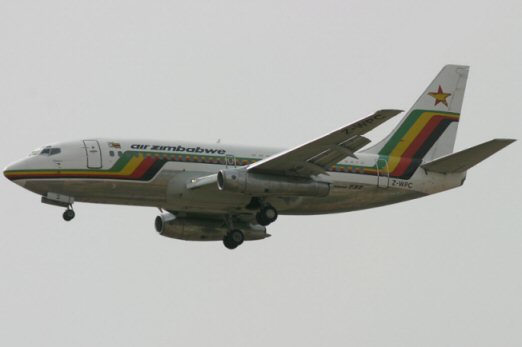 Retour cause problème technique d'un avion de Air Zimbabwe