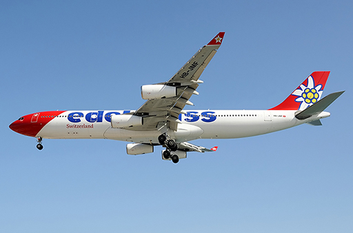 Retour cause problème moteur d'un avion de Edelweiss Air