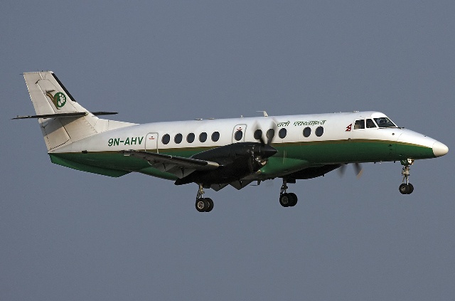 Retour cause choc aviaire d'un avion de Yeti Airlines