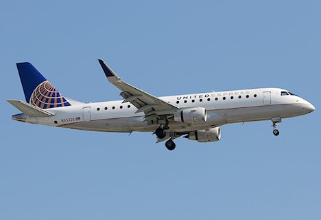 Problèmes de freins à l'atterrissage d'un avion de United