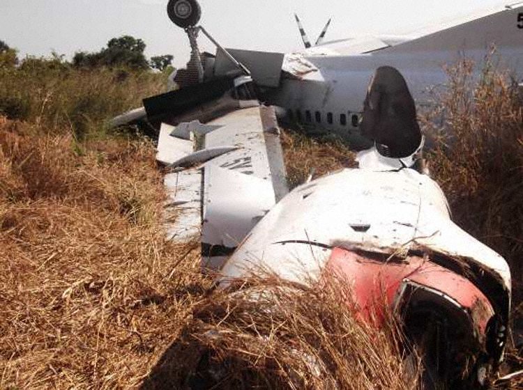 Sortie de piste après perte de train d'un avion de Skyward