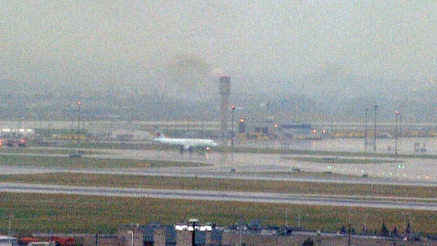 Retour cause odeur électrique dans un avion de Air Canada
