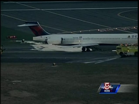 Évacuation cause feu de roue pour un avion de Delta Airlines