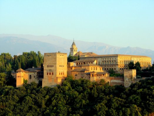 Elle voulait voir l'Alhambra, elle a vu Grand Anse Beach