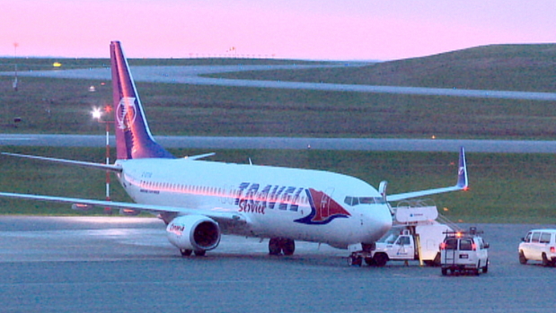 Alarme incendie sur le moteur d'un avion de Sunwing