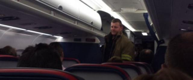 Une e-cigarette s'enflamme dans un avion de Delta Airlines