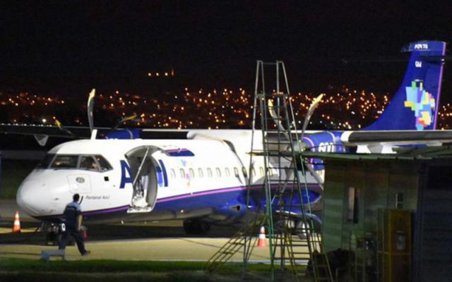 Urgence cause problèmes techniques d'un avion de Azul