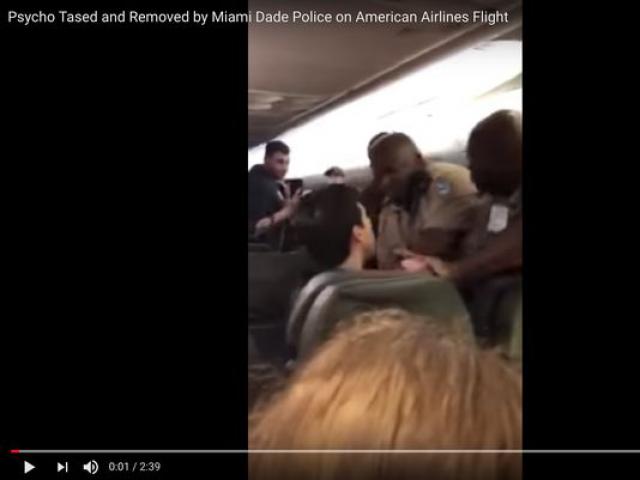 Un passager d'un avion de American tasé une dizaine de fois