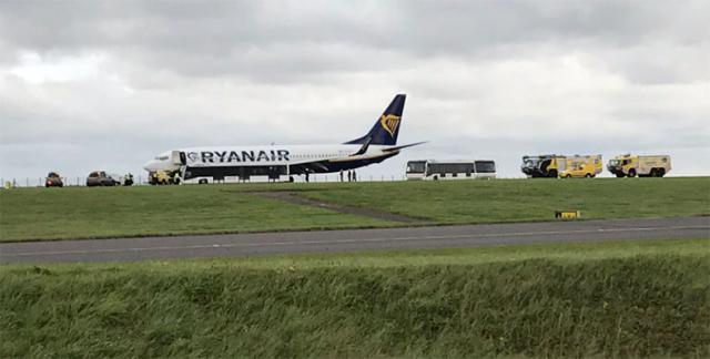 Un avion de Ryanair perd une roue avant au décollage