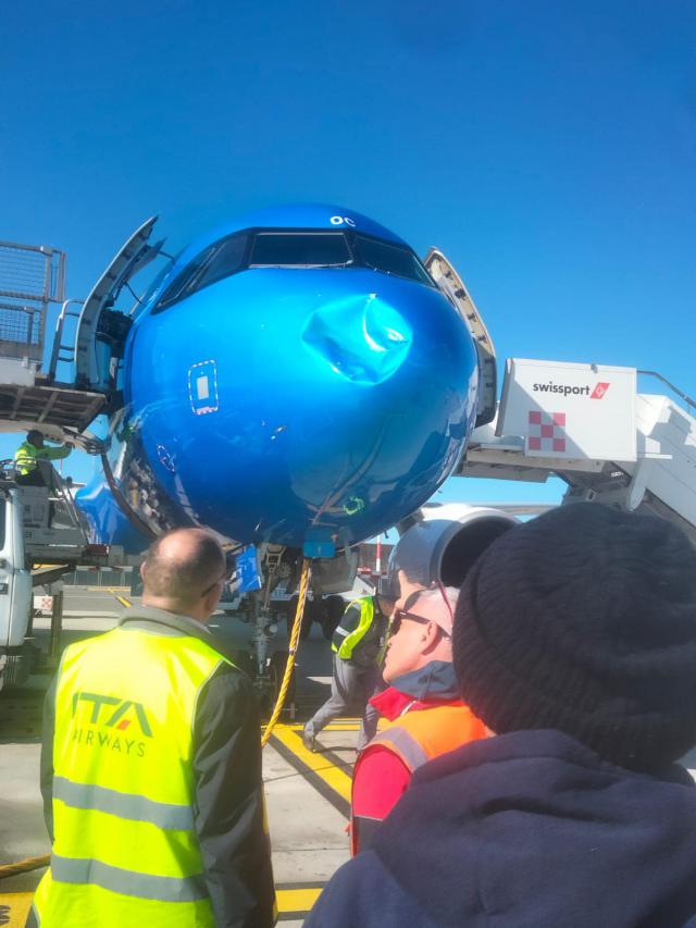 Retour cause choc aviaire d'un avion de ITA Airways