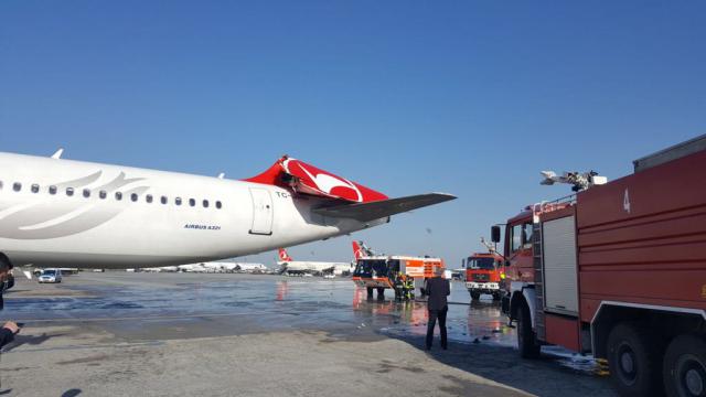 Un avion de Asiana arrache la dérive d'un avion de Turkish