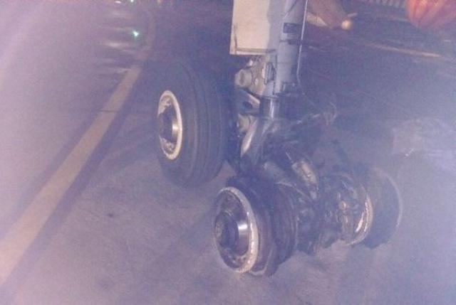 Pneu éclaté, évacuation et blessés pour un avion d'Air India