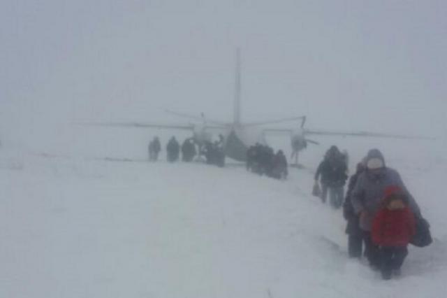 Sortie de piste au roulage d'un avion de IrAero