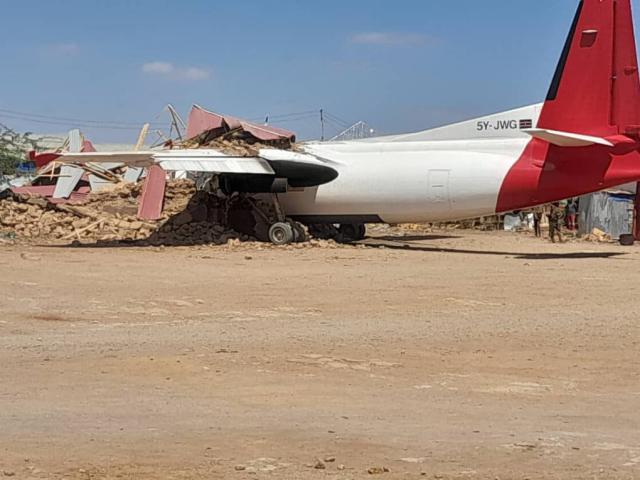 Un avion-cargo de Jetway Airlines se crashe en Somalie