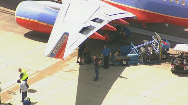 Pneus éclatés au décollage d'un avion de Southwest