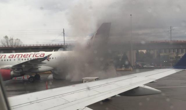 Un chariot à bagages prend feu près d'un avion de Virgin
