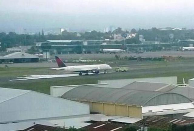 Alarme incendie au départ sur le moteur d'un avion de Delta
