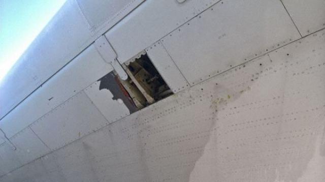 Un avion de Etihad perd un panneau d'aile en vol