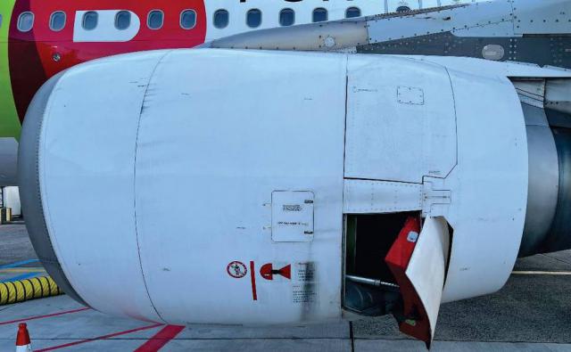 Remise de gaz cause reverse déployée d'un avion de TAP Portugal