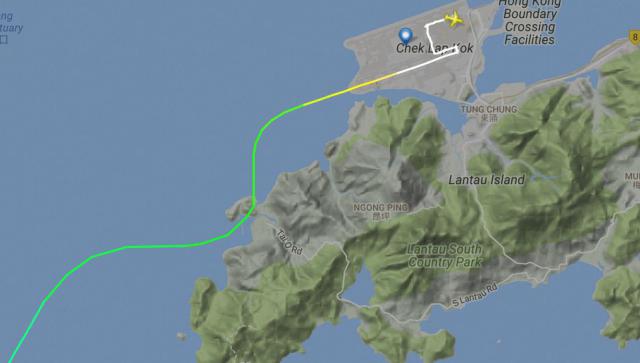 Un avion de Air China manque de heurter une montagne